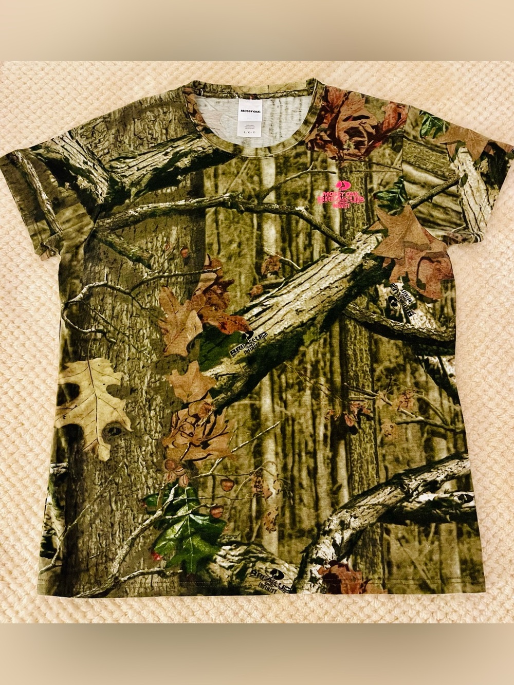 Mossy Oak Break-Up Infinity Camo T-Shirt NWOT 💗🌲